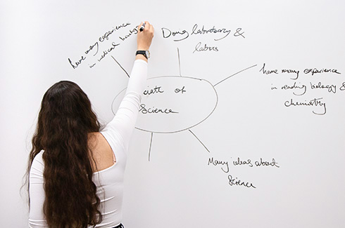 alexander-college-student-class-presentation.jpg