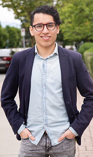 associate-of-arts-psychology-alumni-carlos.jpg