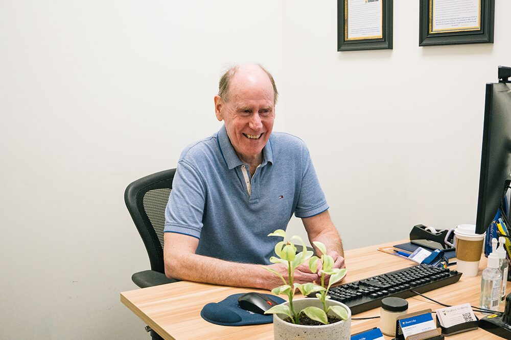 ian in his office