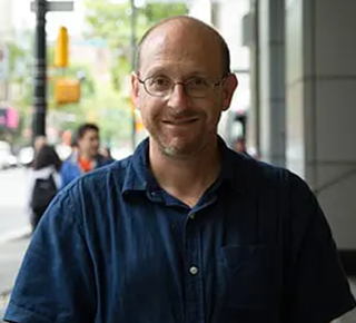 Greg Starr